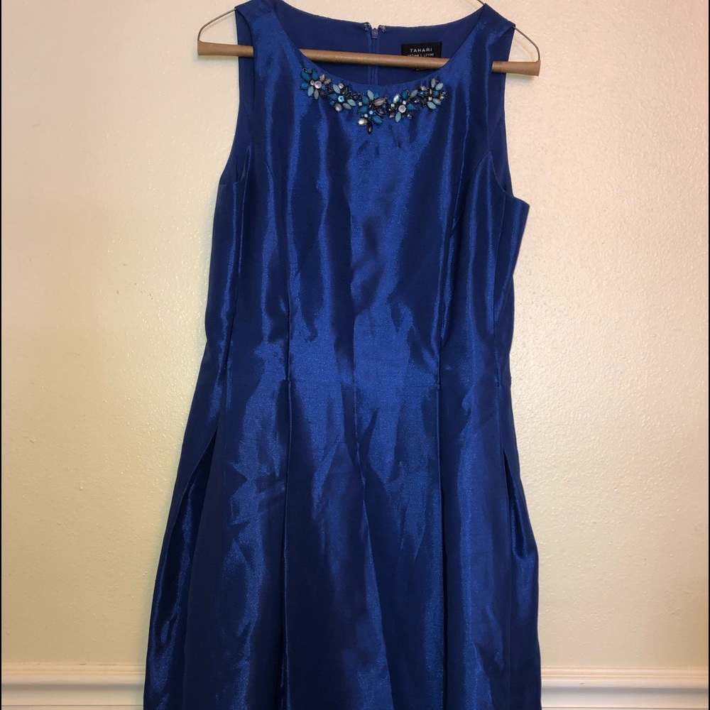 Tahari mid size dress